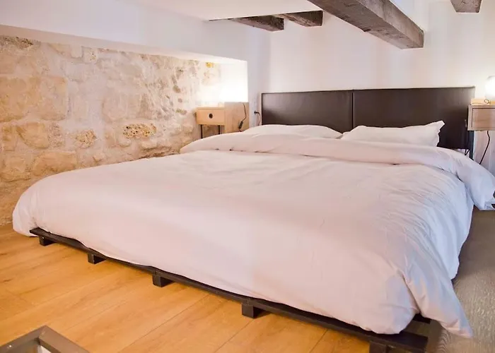 Gabrielle - Authentic Loft Saint-germain Luxembourg Courtyard アパート *