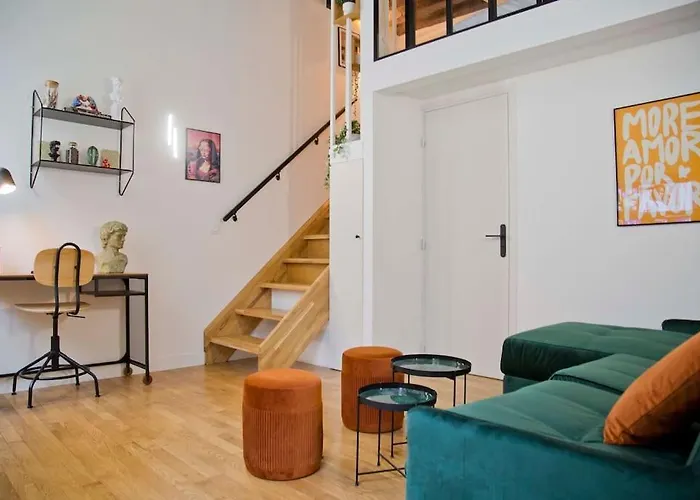 Gabrielle - Authentic Loft Saint-germain Luxembourg Courtyard アパート パリ