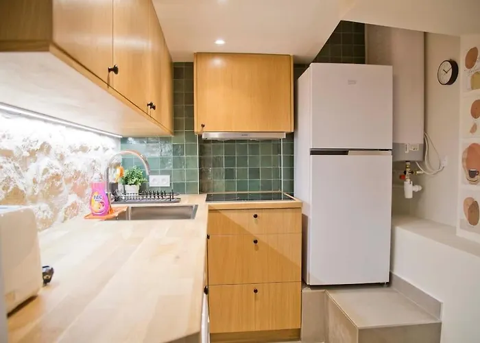 Gabrielle - Authentic Loft Saint-germain Luxembourg Courtyard *