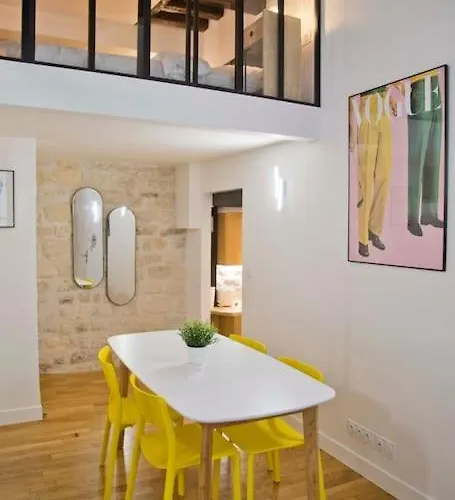 Gabrielle - Authentic Loft Saint-germain Luxembourg Courtyard *