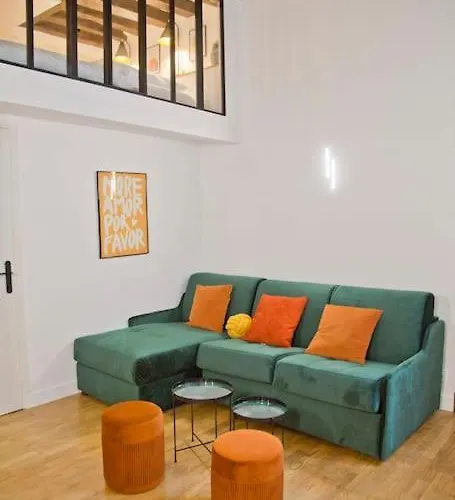 Gabrielle - Authentic Loft Saint-germain Luxembourg Courtyard アパート パリ