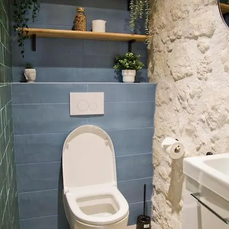 Gabrielle - Authentic Loft Saint-germain Luxembourg Courtyard 파리