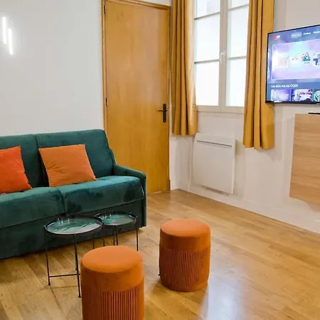 Gabrielle - Authentic Loft Saint-germain Luxembourg Courtyard 파리